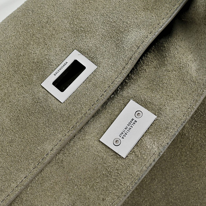 バレンシアガ バッグ 人気 レディース BALENCIAGA Rodeo ハンドバッグ ミディアム カーキ 7897722AB4G3503 バレンシアガ バッグ 種類 - 画像 (3)