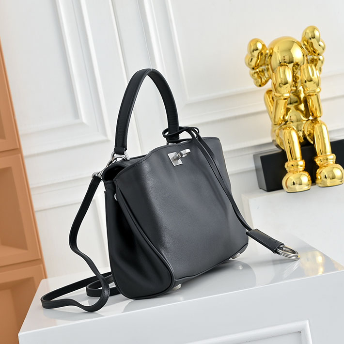バレンシアガ バッグ 人気 レディース BALENCIAGA Rodeo ハンドバッグ ミニ ブラック 8437122AA4U1000 バレンシアガ アウトレット店舗 - 画像 (8)