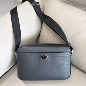 バーバリー バッグ メンズ ビジネス