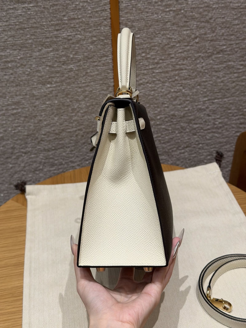 エルメス ケリー 25の通販 HERMES ケリー25 外縫い ブラック/ナタ ヴォーエプソン ゴールド金具 2633944 ケリー25 外縫い ノワール - 画像 (7)