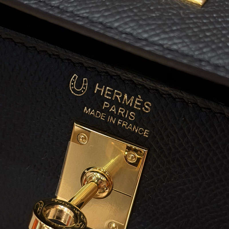 エルメス ケリー 25の通販 HERMES ケリー25 外縫い ブラック/ナタ ヴォーエプソン ゴールド金具 2633944 ケリー25 外縫い ノワール - 画像 (3)