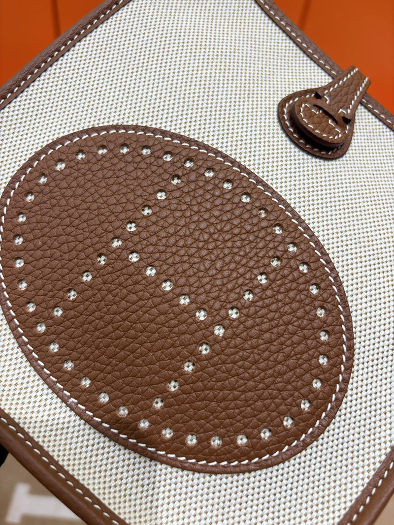 エルメス エヴリン ミニ HERMES エヴリン TPM ベージュ×ブラウン トワルアッシュ/トゴ シルバー金具 2633945 エヴリンTPM 人気色 - 画像 (6)