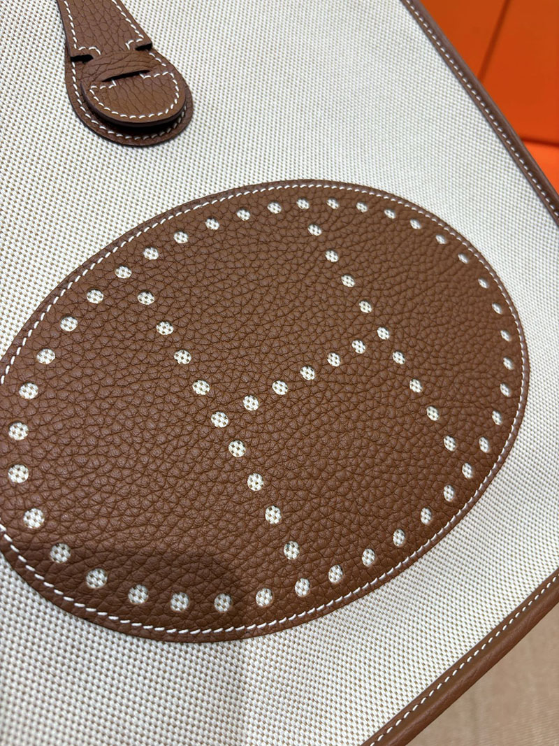 エルメス エヴリンの通販 HERMES エヴリン 29 PM ベージュ×ブラウン トワルアッシュ/トゴ シルバー金具 2633946 エヴリン PM 定価 - 画像 (3)