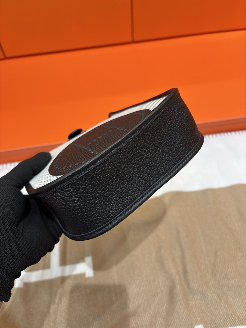 エルメス エヴリン ミニ HERMES エヴリン TPM ベージュ×ブラック トワルアッシュ/トゴ シルバー金具 2633949 エヴリンTPM 人気色 - 画像 (4)