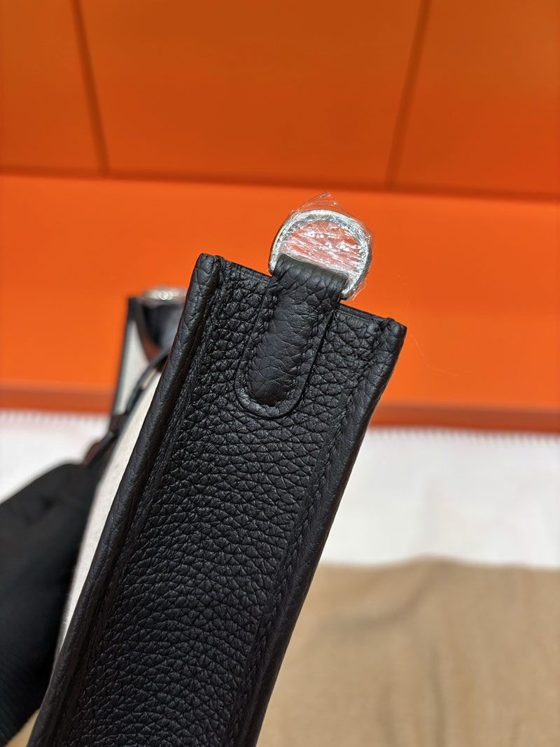 エルメス エヴリン ミニ HERMES エヴリン TPM ベージュ×ブラック トワルアッシュ/トゴ シルバー金具 2633949 エヴリンTPM 人気色 - 画像 (2)