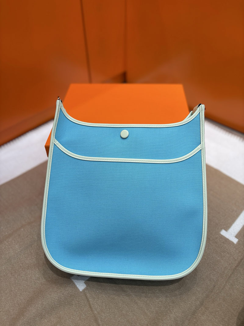 エルメス エヴリンの通販 HERMES エヴリン 29 PM ベージュ×ブルー トワルアッシュ/トゴ シルバー金具 2633952 エルメス エヴリン PM - 画像 (5)