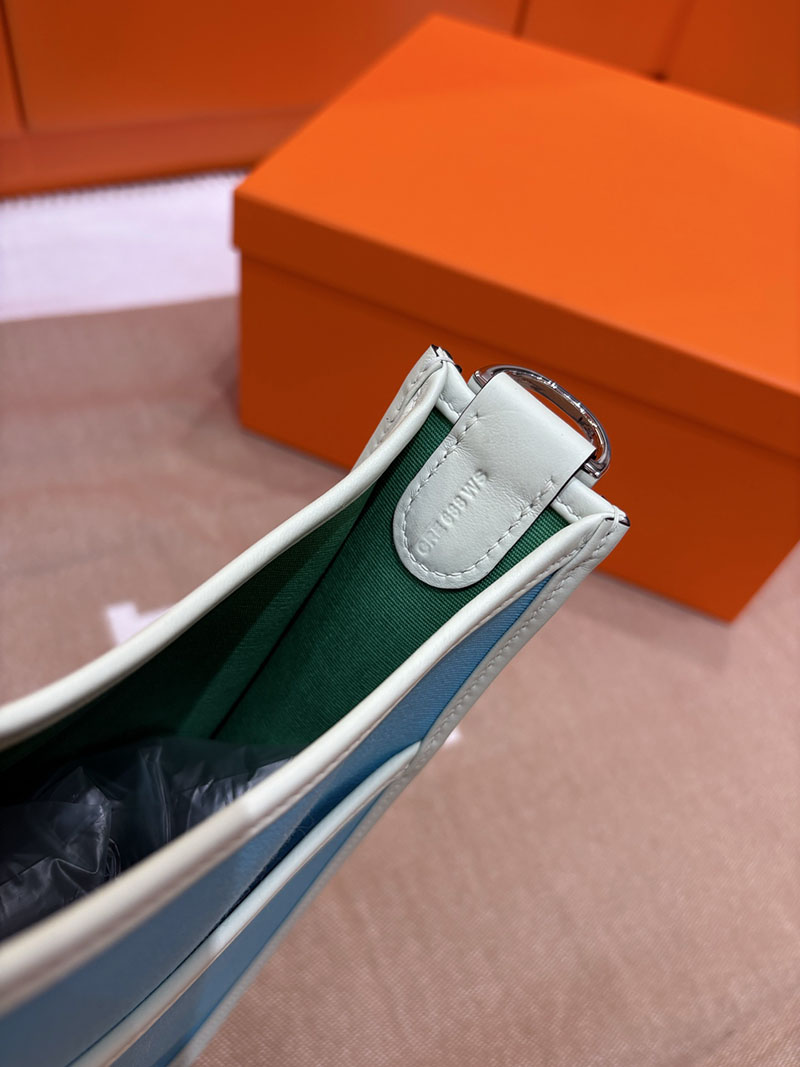 エルメス エヴリンの通販 HERMES エヴリン 29 PM ベージュ×ブルー トワルアッシュ/トゴ シルバー金具 2633952 エルメス エヴリン PM - 画像 (3)