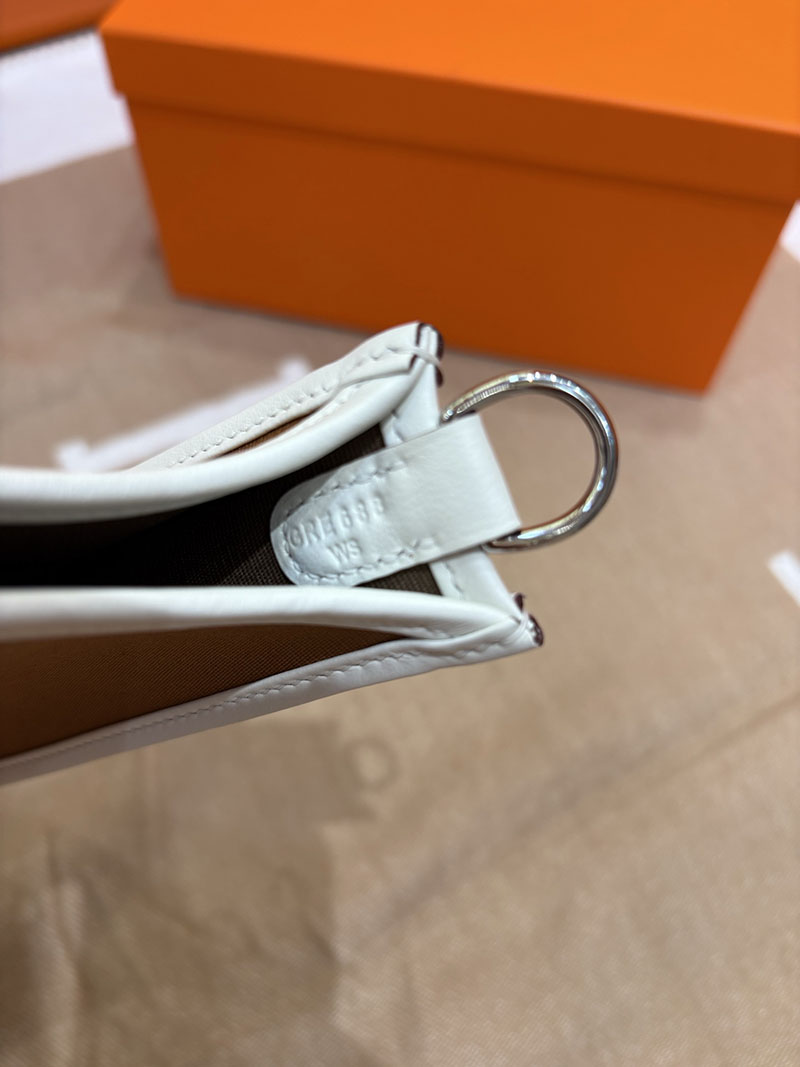 エルメス エヴリン ミニ HERMES エヴリン TPM ホワイト×ブラウン トワルアッシュ/トゴ シルバー金具 2633953 エルメス エヴリン ミニ - 画像 (3)