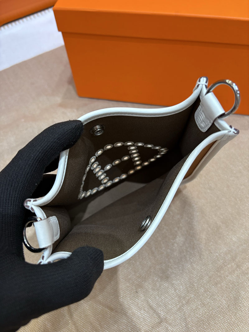 エルメス エヴリン ミニ HERMES エヴリン TPM ホワイト×ブラウン トワルアッシュ/トゴ シルバー金具 2633953 エルメス エヴリン ミニ - 画像 (2)