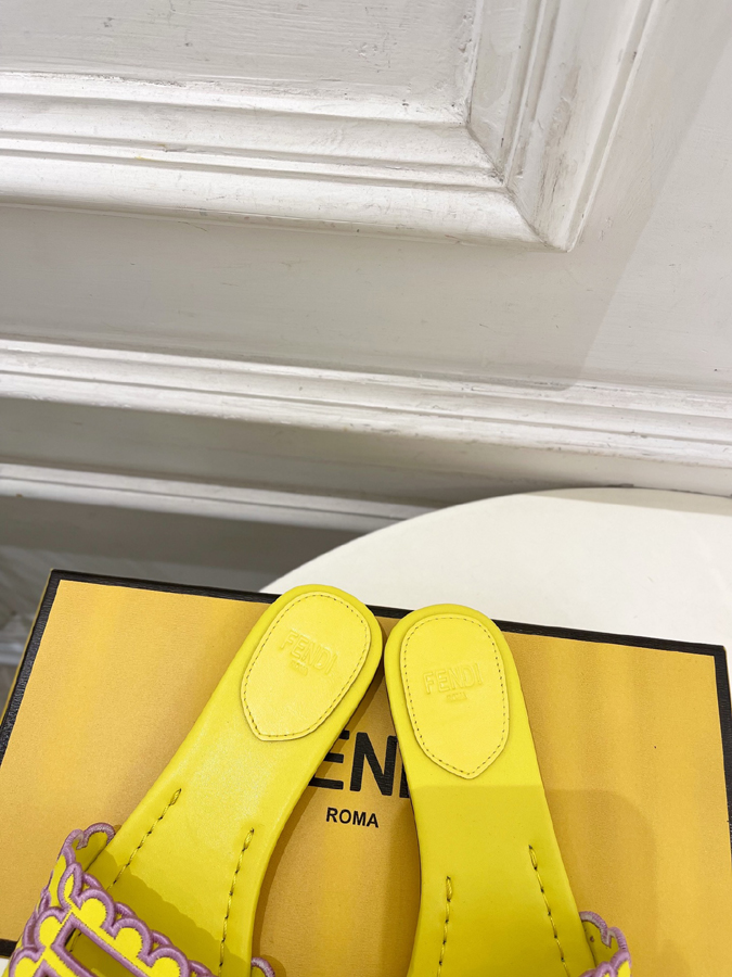 FENDI(フェンディ)| 2026春夏新作コレクション フェンディスニーカーコピー フェンディ サンダル コピー - 画像 (8)