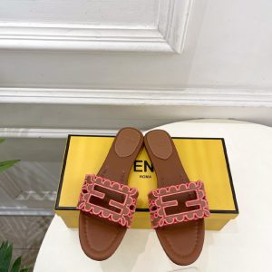 FENDI(フェンディ)| 2026春夏新作コレクション フェンディサンダルコピー