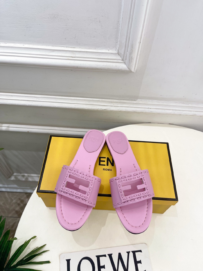 FENDI(フェンディ)| 2026春夏新作コレクション フェンディサンダルコピー