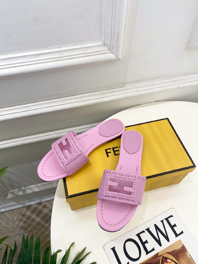 FENDI(フェンディ)| 2026春夏新作コレクション フェンディサンダルコピー - 画像 (5)