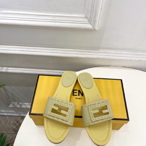FENDI(フェンディ)| 2026春夏新作コレクション フェンディサンダルコピー
