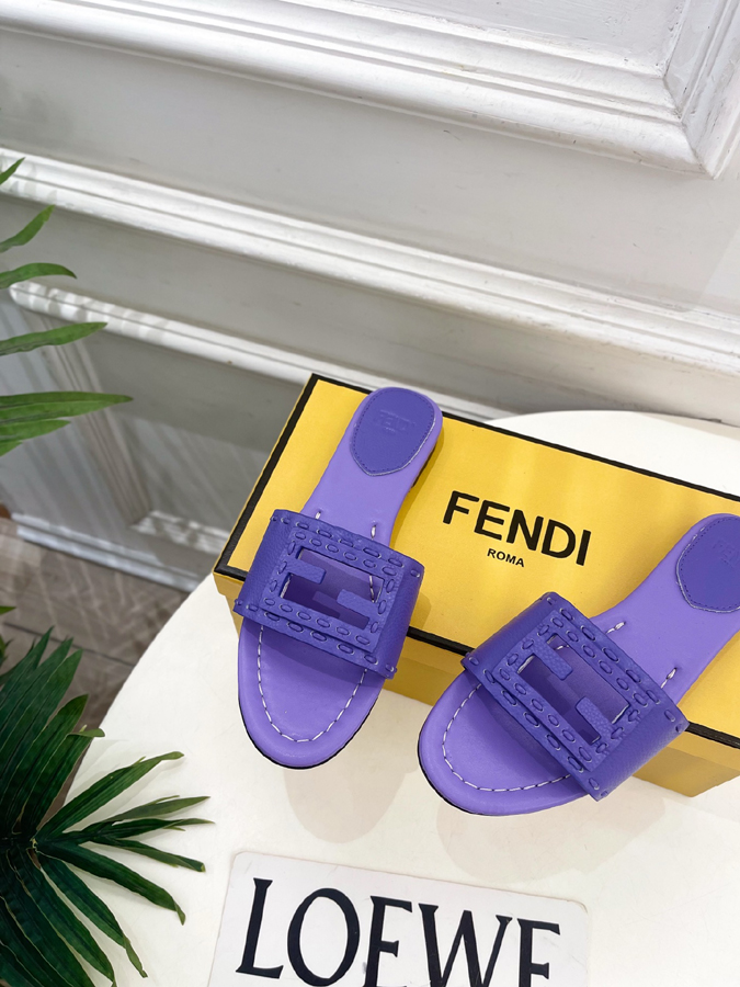 FENDI(フェンディ)| 2026春夏新作コレクション フェンディサンダルコピー - 画像 (6)