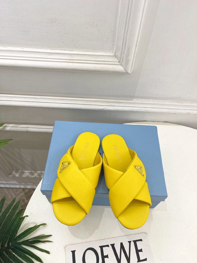 PRADA(プラダ)| 2026春夏新作コレクション プラダサンダルコピー