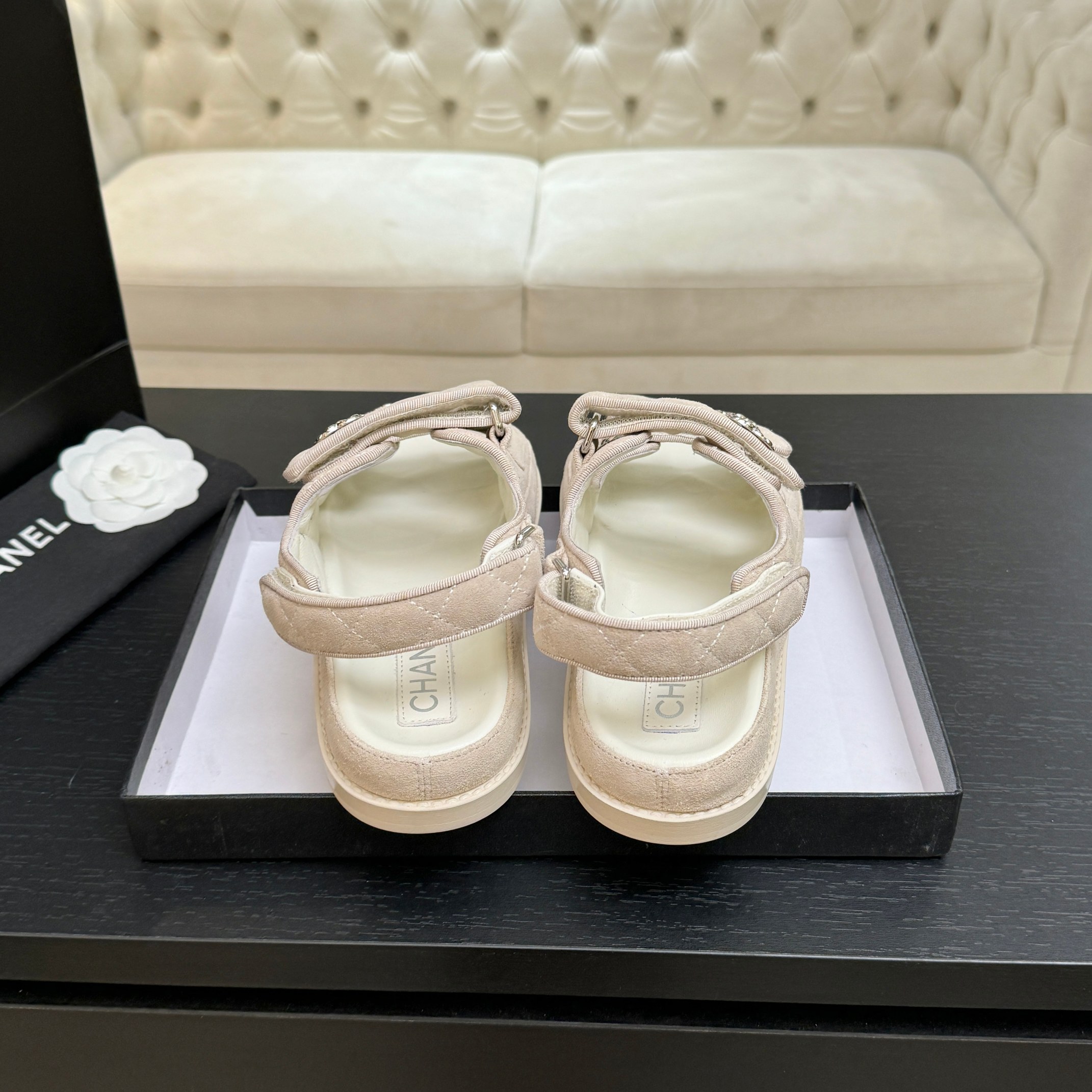 CHANEL(シャネル) × サンダル・ミュール(レディース)マジックテープ サンダル登場 - 画像 (7)