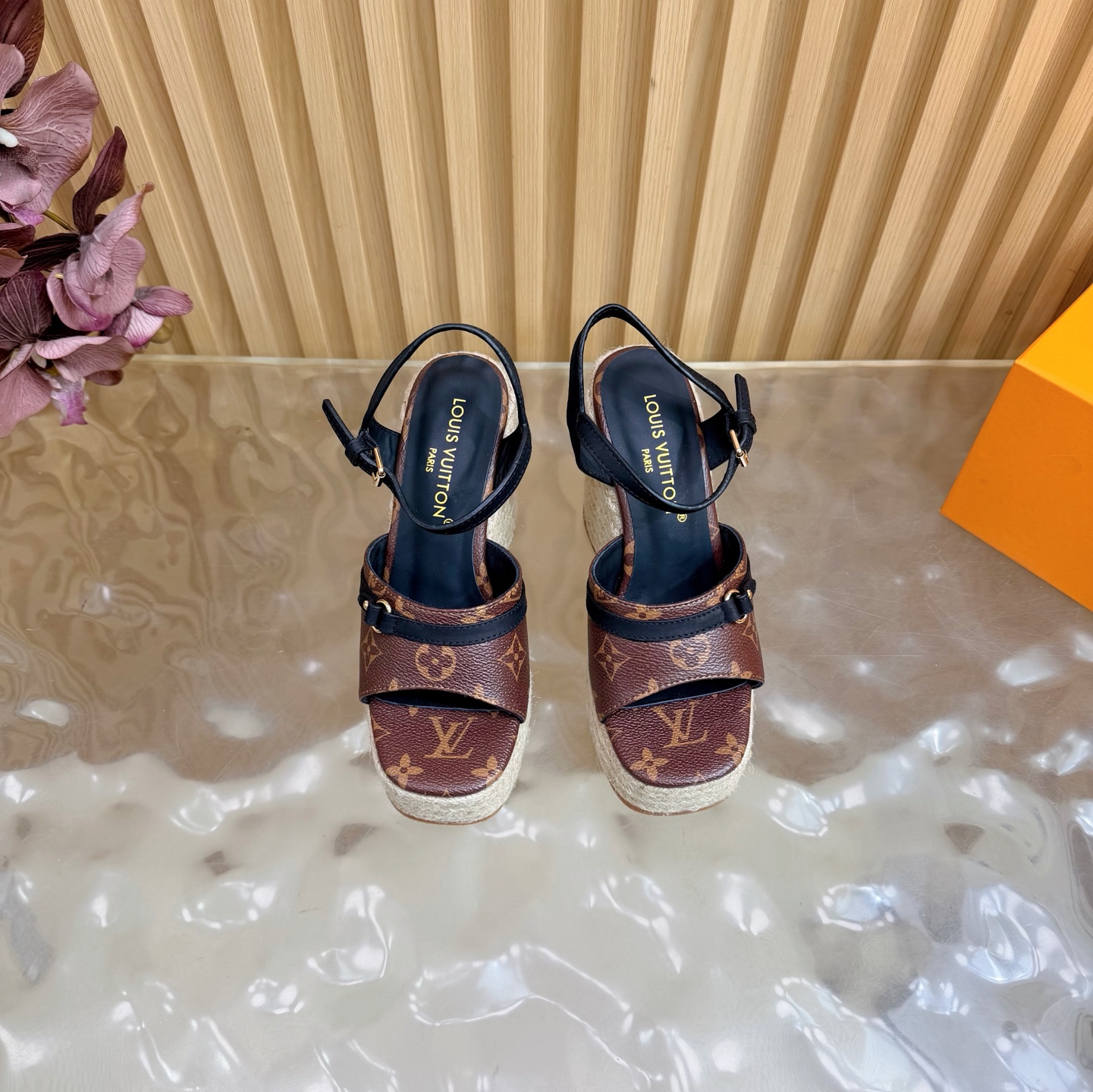 【2026年早春新作】LOUIS VUITTON | ルイ・ヴィトン サンダル ウエッジソール エスパドリーユ サンダル / シューズ 厚底サンダル - 画像 (3)