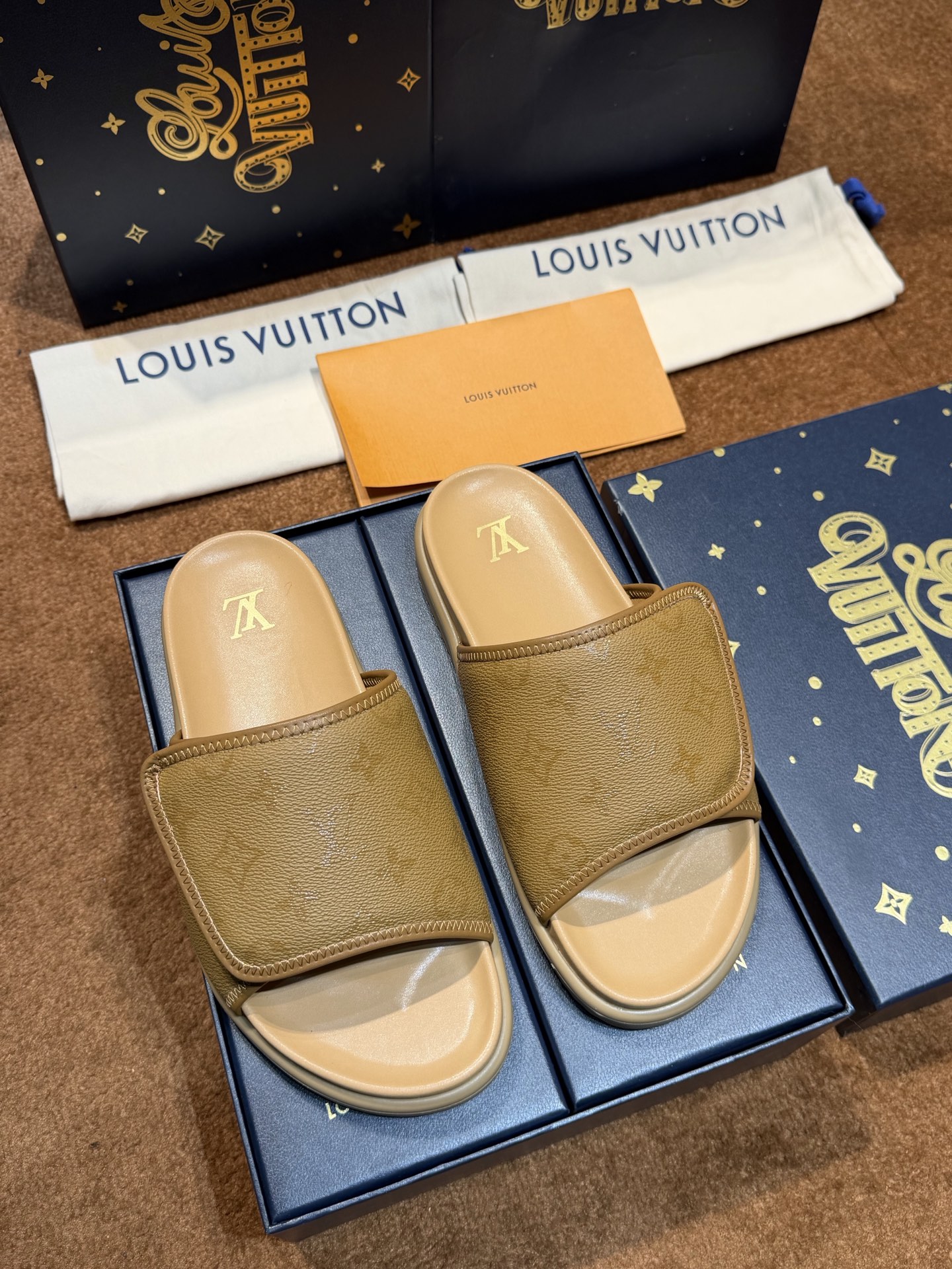 新品 LOUIS VUITTON(ルイ・ヴィトン)風 Waterfront サンダル ビーチサンダル モノグラム 防水 レザー中底 サイズ展開豊富 - 画像 (5)