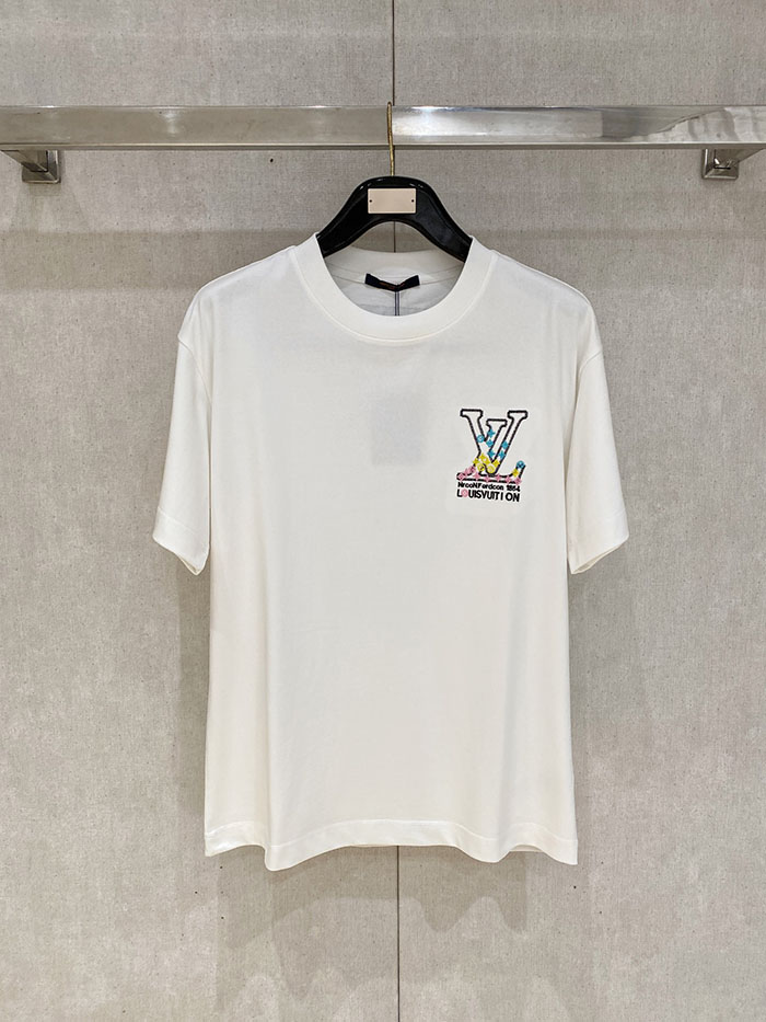 ルイヴィトン服コピー 人気店 Louis Vuitton 2026 SS プレ・スプリング 新作 刺繍入りコットンクルーネックTシャツ JP4649(1157)ルイヴィトン Tシャツ 白 - 画像 (2)