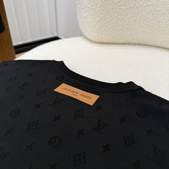 ルイヴィトン服コピー 人気店 Louis Vuitton 2026 プレ・スプリング 新作 刺繍入りコットンクルーネックTシャツ JP4649(1159)ルイヴィトン Tシャツ メンズ - 画像 (6)