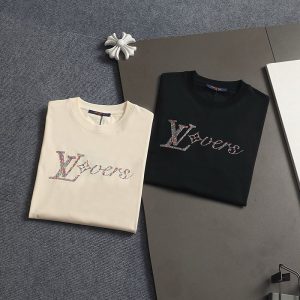 ルイヴィトン Tシャツ セール