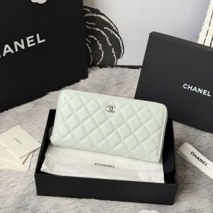 シャネル 財布 安い