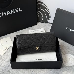 シャネル マトラッセ 財布