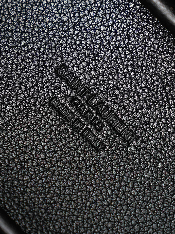 最高級サンローランスーパーコピー Saint Laurent LE 5 À 7 ソフト ラージ グレインレザー ブラック 753837AAAUQ1000 サンローラン バッグ アウトレット - 画像 (2)