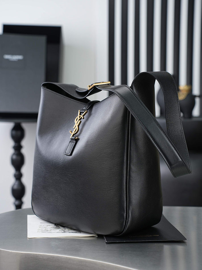 最高級サンローランスーパーコピー Saint Laurent LE 5 À 7 ソフト ラージ グレインレザー ブラック 753837AAAUQ1000 サンローラン バッグ アウトレット - 画像 (8)