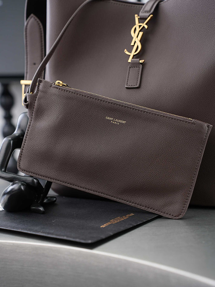 最高級サンローランスーパーコピー Saint Laurent LE 5 À 7 ソフト ラージ グレインレザー ボルドー 753837AAAUQ6475 サンローラン バッグ ショルダー - 画像 (6)