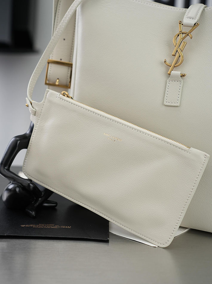 最高級サンローランスーパーコピー Saint Laurent LE 5 À 7 ソフト ラージ グレインレザー ホワイト 753837AAAUQ9207 サンローラン バッグ 人気ランキング - 画像 (6)