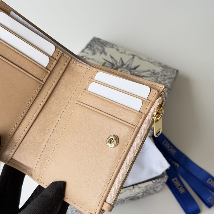 最高級ディオールスーパーコピー 財布 Lady Dior Dahlia ウォレット ベージュ S2605OUQC_M10I ディオール 財布 新作 2026 - 画像 (5)