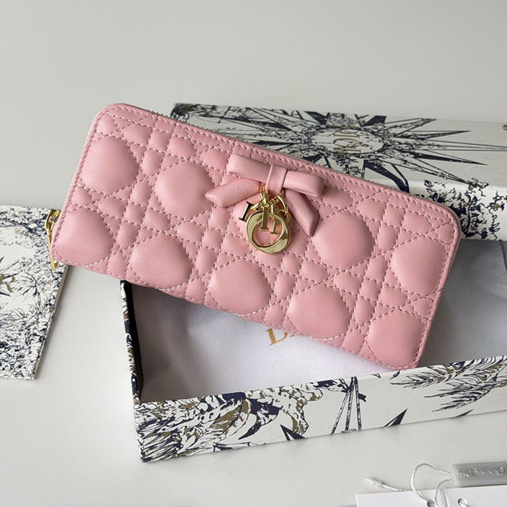 最高級ディオールスーパーコピー Lady Dior Voyageur スリムウォレット リボン S2600OUQC_5832 ディオール 財布 ピンク - 画像 (12)