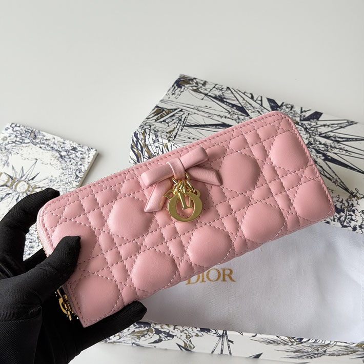 最高級ディオールスーパーコピー Lady Dior Voyageur スリムウォレット リボン S2600OUQC_5832 ディオール 財布 ピンク - 画像 (8)