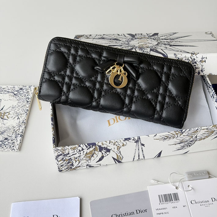 最高級ディオールスーパーコピー Lady Dior Voyageur スリムウォレット ブラック S2600OUQC_8425 レディース ディオール 財布 - 画像 (12)