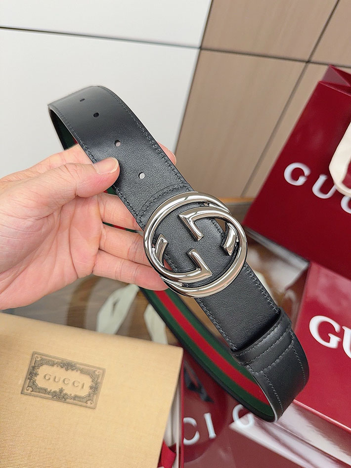グッチ直営アウトレット店 Gucci インターロッキングG バックル付き リバーシブル レザー ベルト 849862 CWLST 2054 グッチ ベルト メンズ アウトレット - 画像 (5)