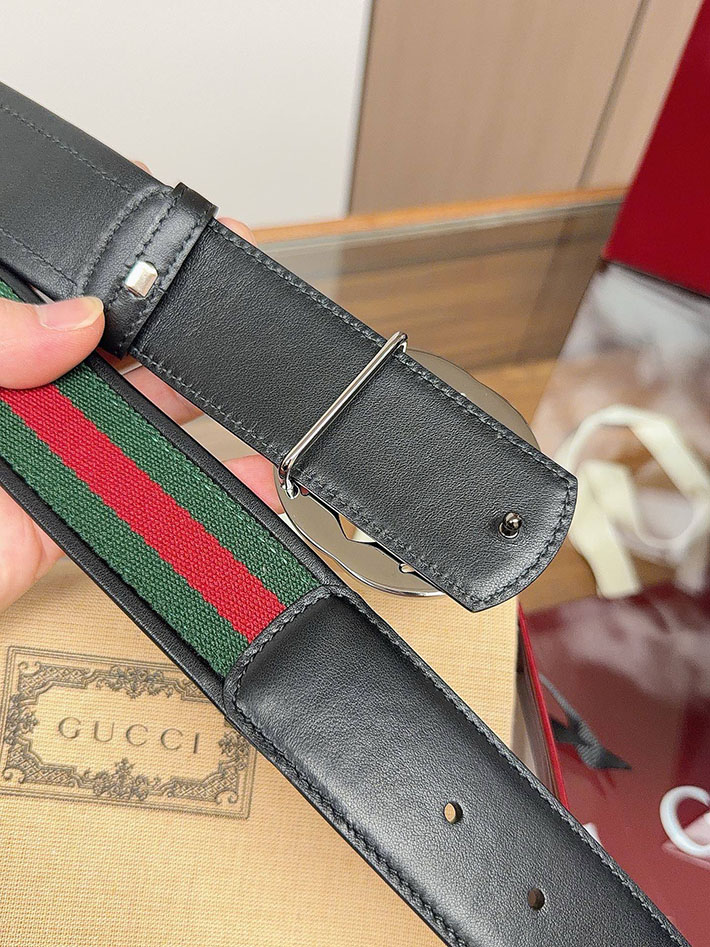 グッチ直営アウトレット店 Gucci インターロッキングG バックル付き リバーシブル レザー ベルト 849862 CWLST 2054 グッチ ベルト メンズ アウトレット - 画像 (4)
