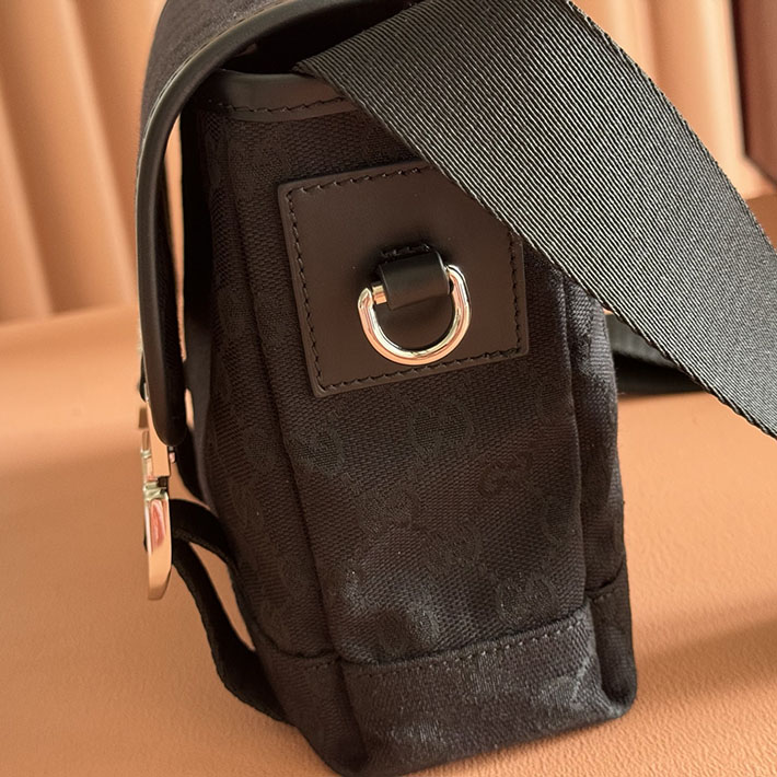 グッチ バッグ 人気 GUCCI GGキャンバス スモール クロスボディバッグ ブラック 854745 FAE8V 1000 グッチ バッグ メンズ アウトレット - 画像 (4)