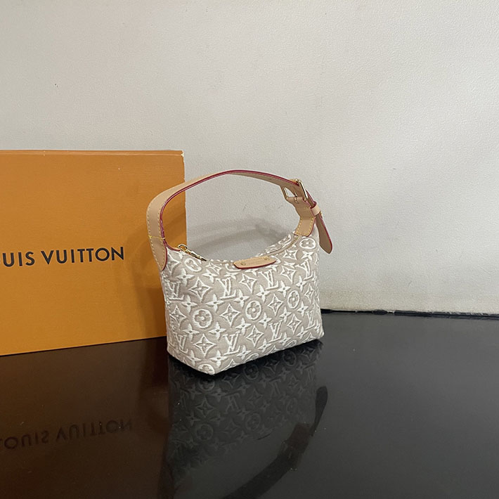 ルイヴィトン バッグ 新作 Louis Vuitton ポシェット・ヒルズ 2026新作 エンブレム ポプラ M29879 ルイヴィトン ホーボーバッグ 新作 - 画像 (9)