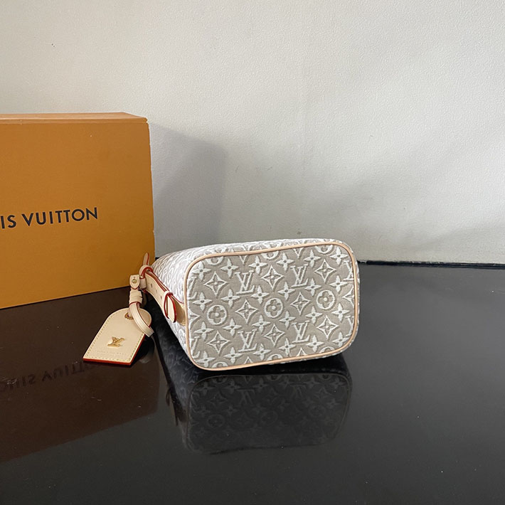 ルイヴィトン バッグ 新作 Louis Vuitton オール・イン BB 2026新作 エンブレム ポプラ M2A377 ルイヴィトン ショルダーバッグ 新作 - 画像 (7)