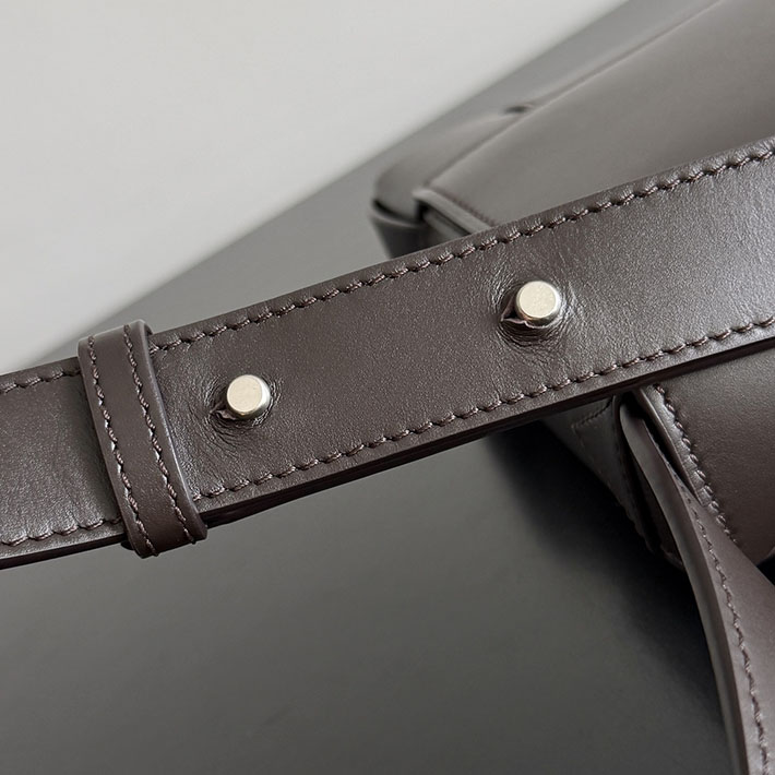 最高級ボッテガスーパーコピー Bottega Veneta アンゴロ メッセンジャー エスプレッソ 867404V6HU02008 ボッテガ バッグ メンズ ショルダー - 画像 (8)