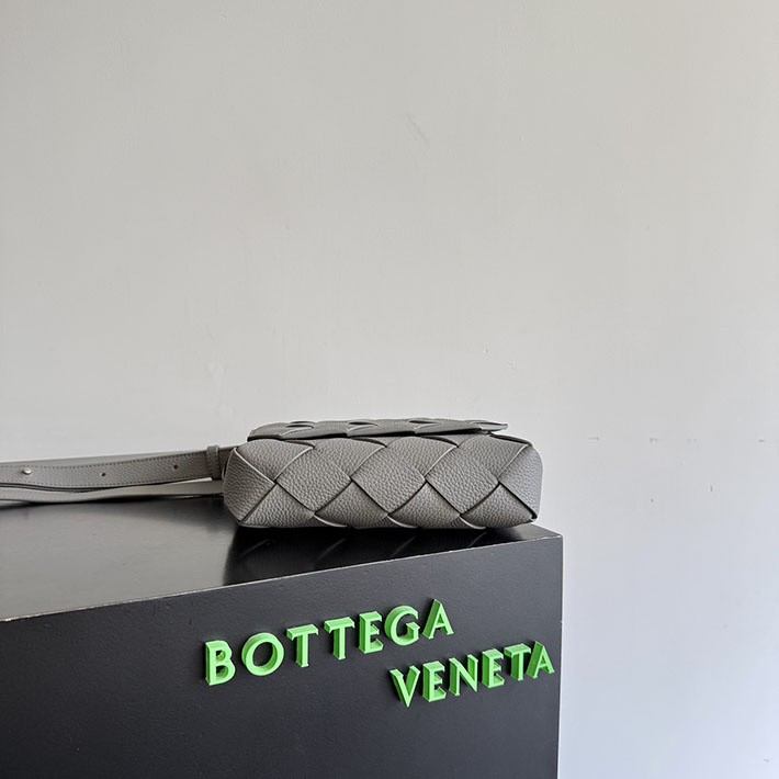 最高級ボッテガスーパーコピー Bottega Veneta ディアゴ クロスボディバッグ バサルト 795637V4FV11638 ボッテガ バッグ 斜 めがけ - 画像 (7)