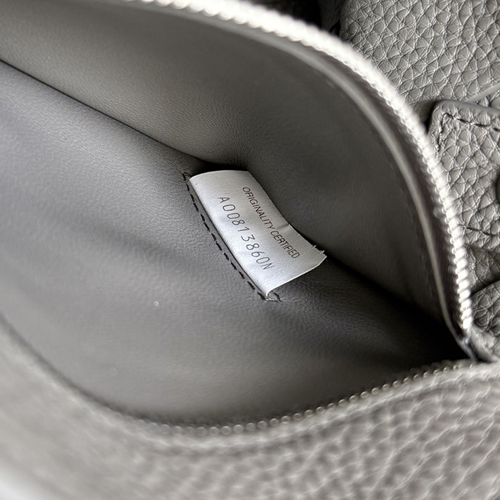 最高級ボッテガスーパーコピー Bottega Veneta ディアゴ クロスボディバッグ バサルト 795637V4FV11638 ボッテガ バッグ 斜 めがけ - 画像 (2)
