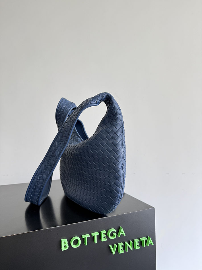 最高級ボッテガスーパーコピー Bottega Veneta ヴェネト ブルーヴェネツィア 826877V5KD04017 ボッテガバッグ メンズ - 画像 (9)