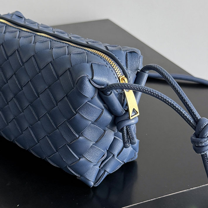 最高級ボッテガスーパーコピー Bottega Veneta MINI LOOP CROSSBODY BAG ブルーヴェネツィア 723547V1G114103 ボッテガ バッグ レディース - 画像 (6)