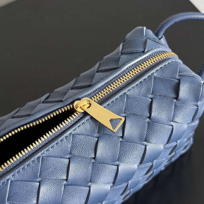 最高級ボッテガスーパーコピー Bottega Veneta MINI LOOP CROSSBODY BAG ブルーヴェネツィア 723547V1G114103 ボッテガ バッグ レディース - 画像 (4)