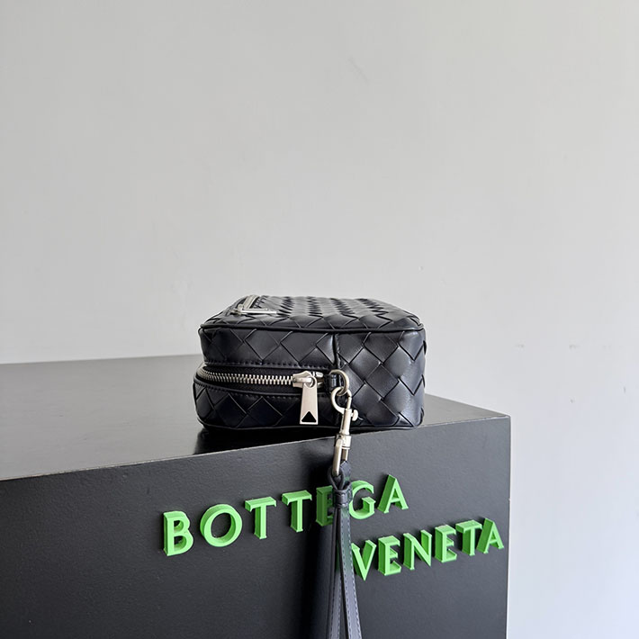 最高級ボッテガスーパーコピー Bottega Veneta イントレチャート リストレット ポーチ ブラック 777390V2HL18803 ボッテガ バッグ メンズ アウトレット - 画像 (8)