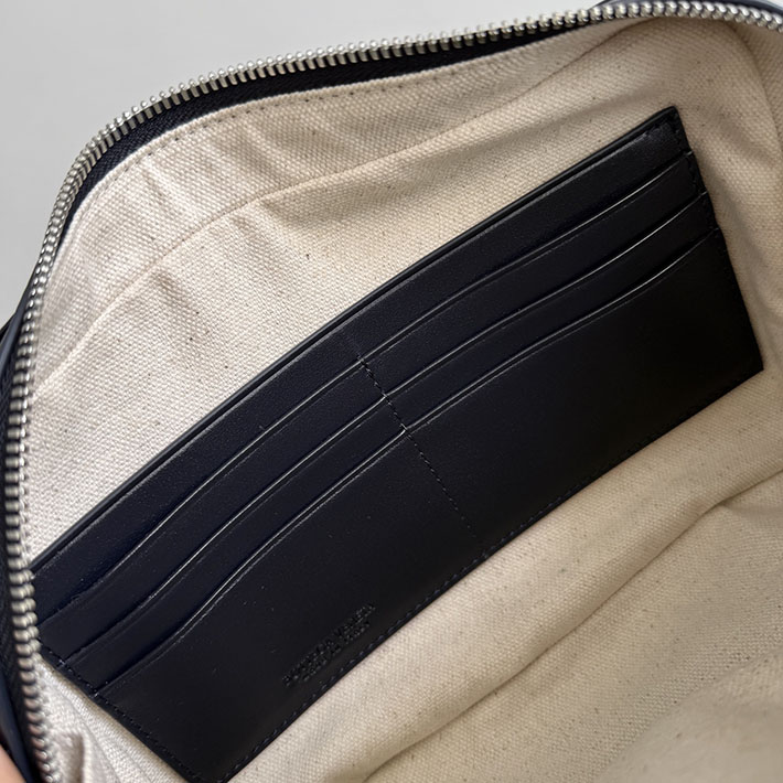 最高級ボッテガスーパーコピー Bottega Veneta イントレチャート リストレット ポーチ ブラック 777390V2HL18803 ボッテガ バッグ メンズ アウトレット - 画像 (4)