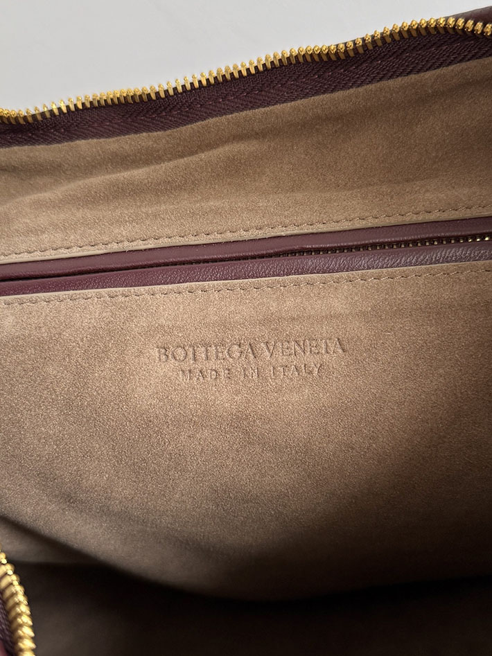 最高級ボッテガスーパーコピー Bottega Veneta ショルダーバッグ レディース ディープマホガニー 873189V66V06147 ボッテガ バッグ 芸能人 - 画像 (5)